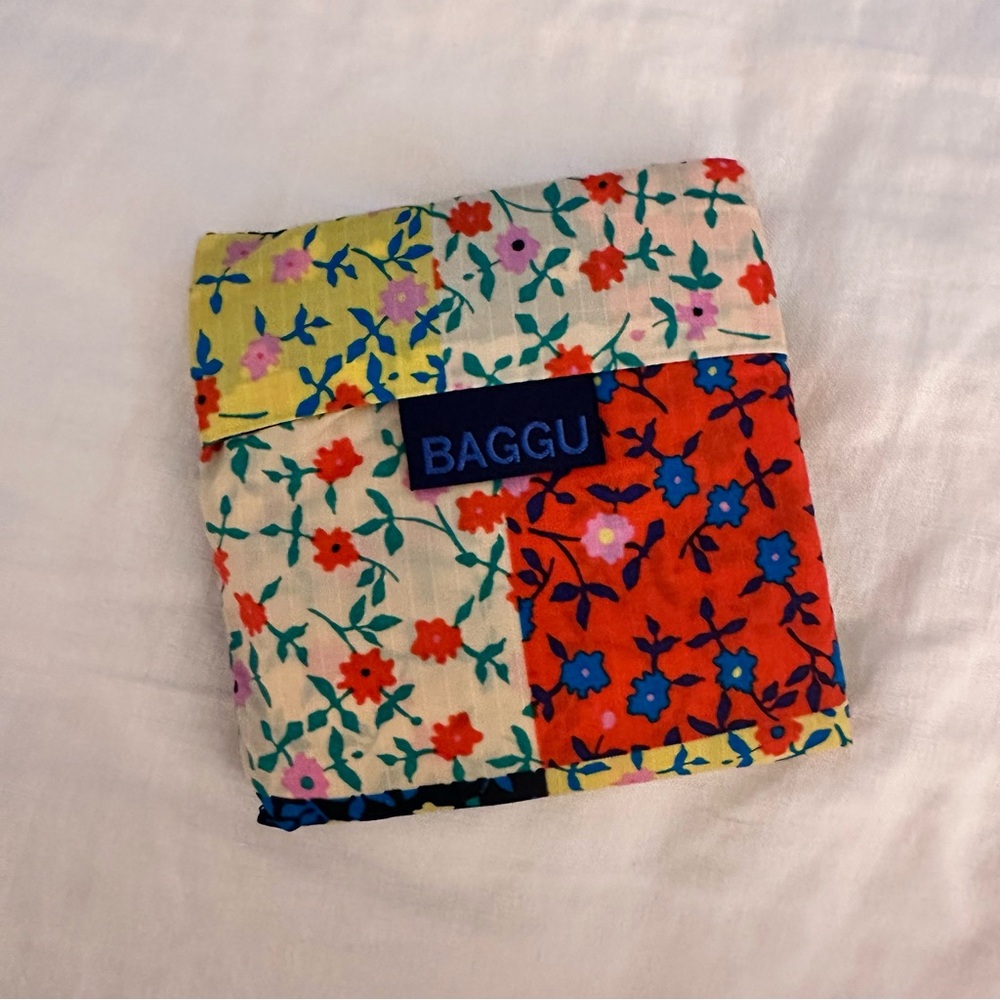 Baggu Standard Reusable Bag in Floral Patchwork
